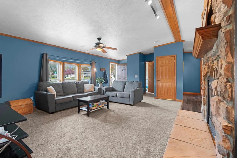 111 National Ave, Brillion, WI 54110