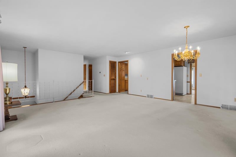 1742 Douglas St, Appleton, WI 54914