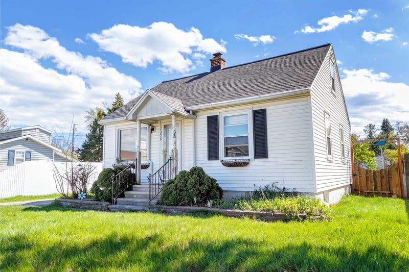 1356 Doblon St, Green Bay, WI 54302