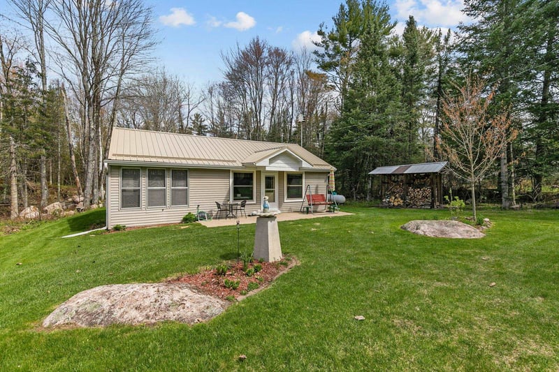 16486 County Road W, Mountain, WI 54491