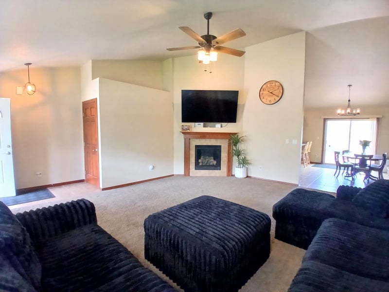 2680 Sussex Rd, Green Bay, WI 54311
