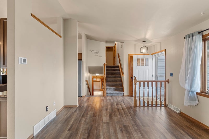 3861 Cobblestone Ct, Oshkosh, WI 54901
