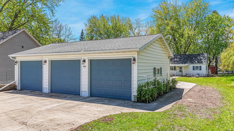 7761 Boom Bay Heights Rd, Larsen, WI 54947