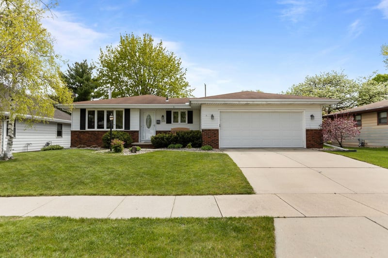 543 Murray Ave, Appleton, WI 54915