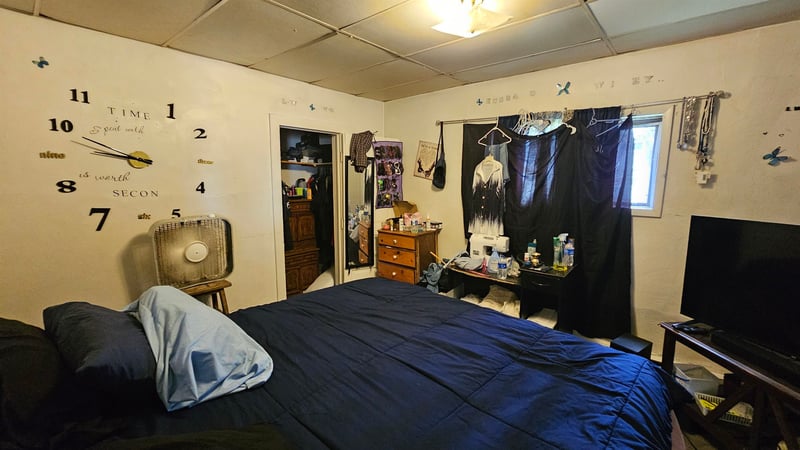903 Smith St, Green Bay, WI 54301