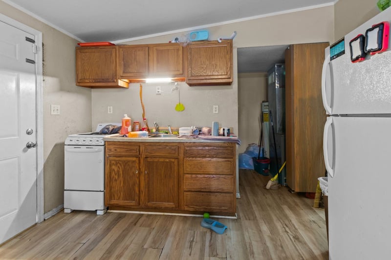 1331 Broad St, Oshkosh, WI 54901-3931