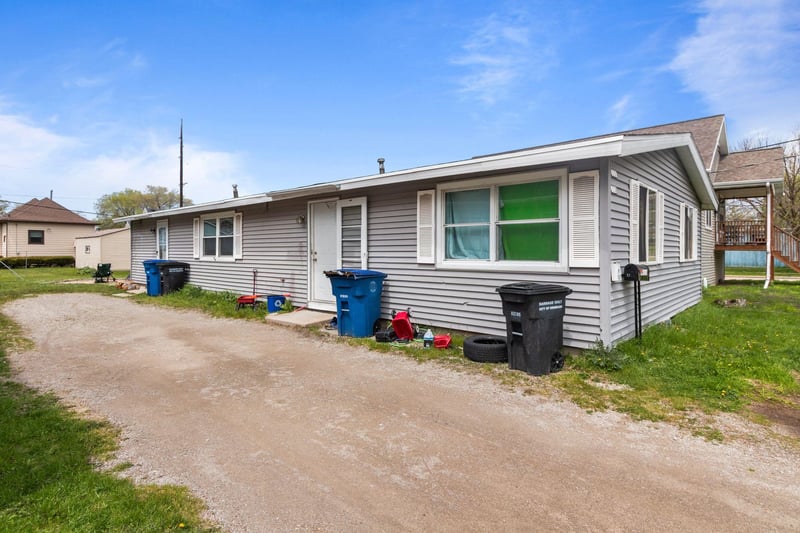 1331 Broad St, Oshkosh, WI 54901-3931