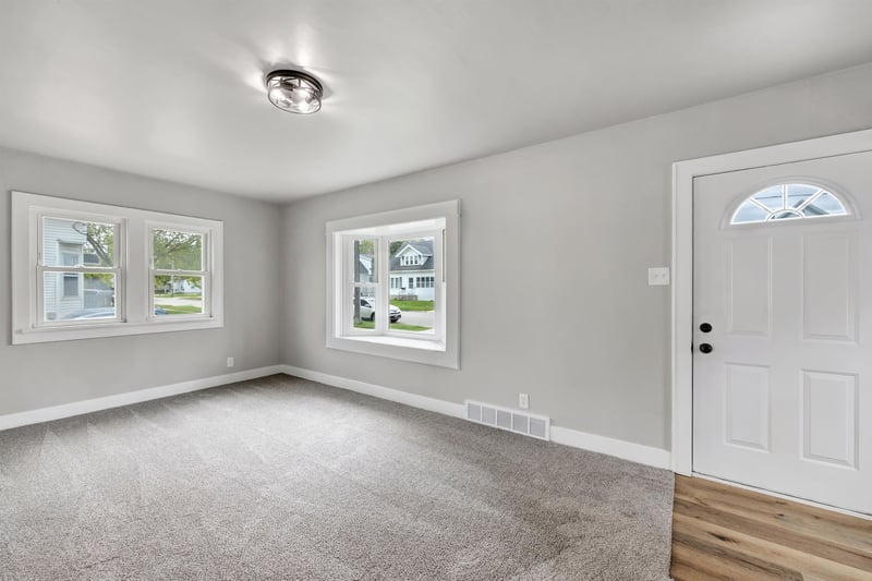 1517 Farlin Ave, Green Bay, WI 54302