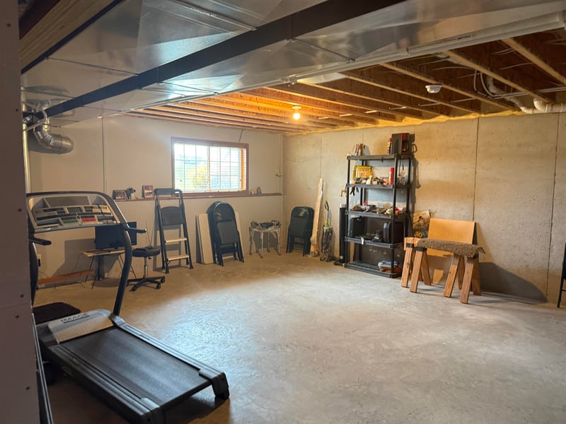 1031 Misty Meadow Cir, De Pere, WI 54115