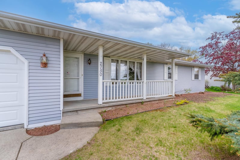 2750 St Anthony Dr, Green Bay, WI 54311-5846