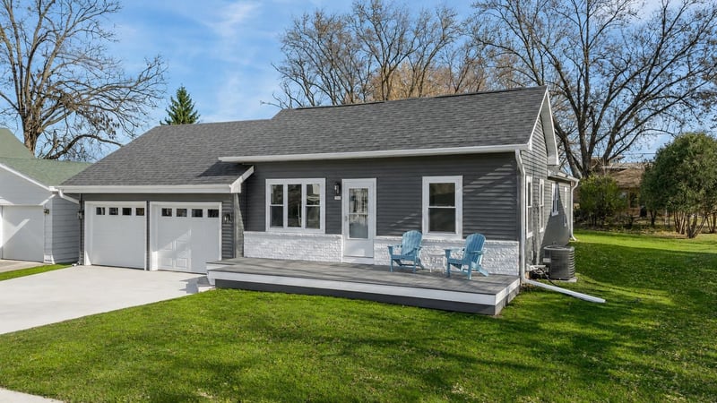 303 1st Ave, Winneconne, WI 54988