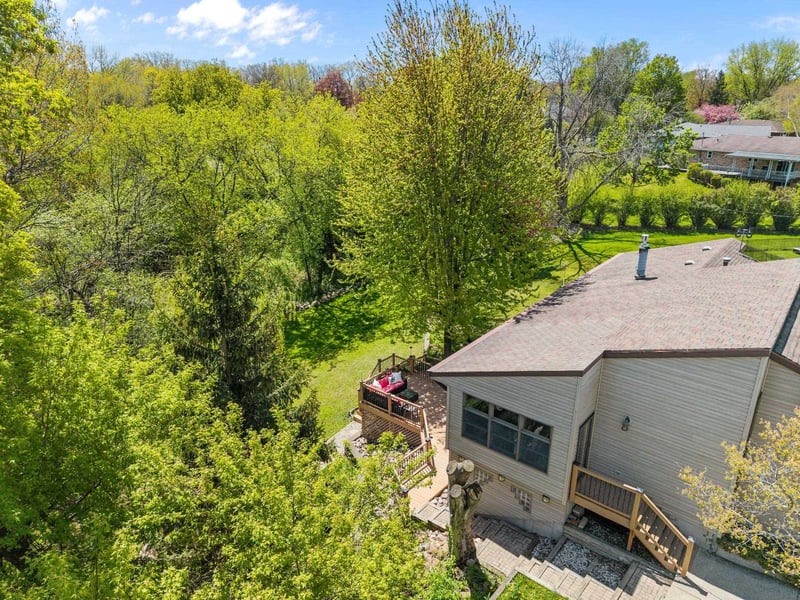 704 Miller Lane Ct, Kaukauna, WI 54130