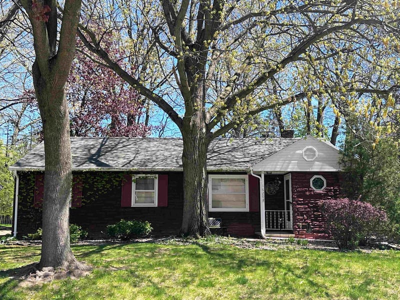 1620 Graceland Ave, Appleton, WI 54911