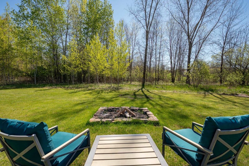 930 County Road J, Little Suamico, WI 54141