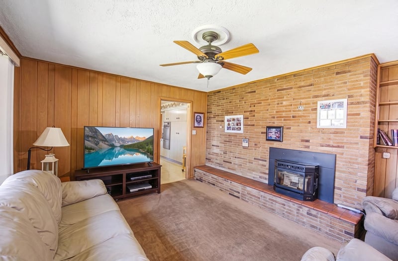 510 Main St, Suring, WI 54174