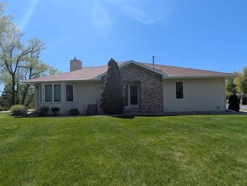 2721 9th Ave, Oshkosh, WI 54904