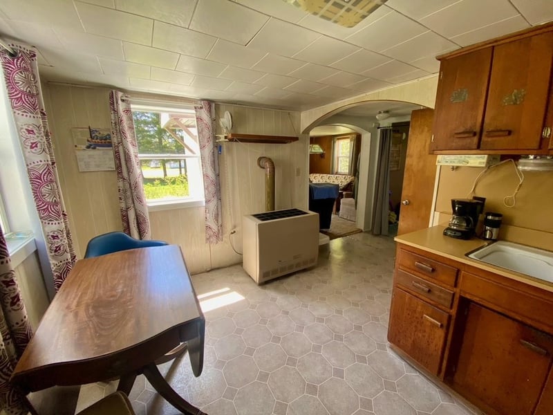 8918 State Highway 64, Pound, WI 54161