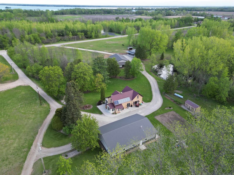 W5545 County Road E, Shawano, WI 54166