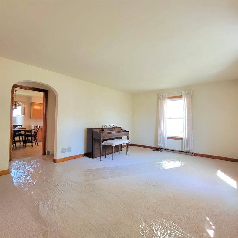 1340 Spring St, Appleton, WI 54914