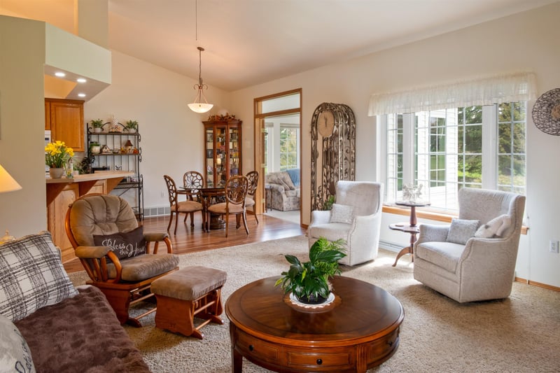 1005 Windtree Dr, Appleton, WI 54914-7223