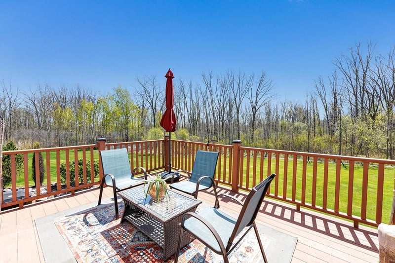 2005 Fescue Way, Suamico, WI 54313