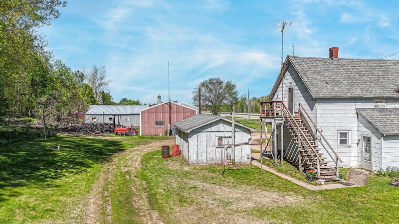 N3155 State Road 15, Hortonville, WI 54944
