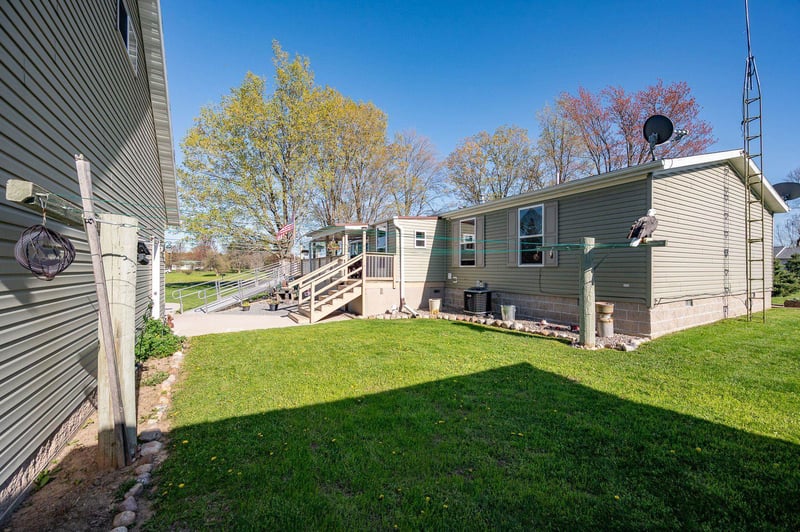 16504 Elm St, Townsend, WI 54175