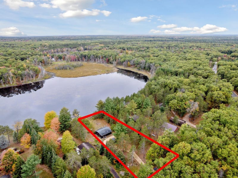 N7081 Lake Crest Dr, Shawano, WI 54166-1174