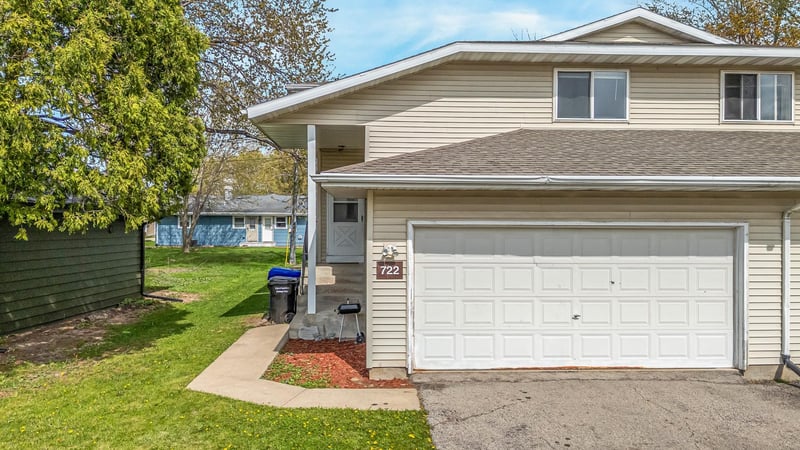 722 Hawthorne Dr, Appleton, WI 54915