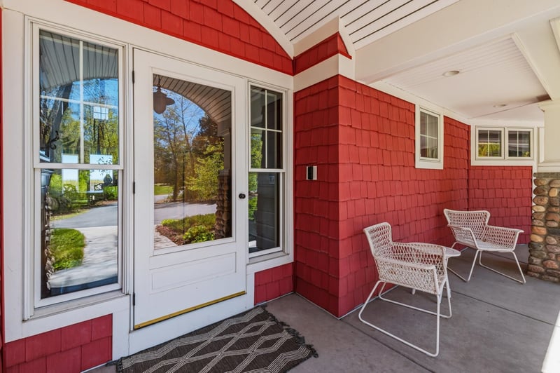 4535 Point Comfort Ln, Green Bay, WI 54311