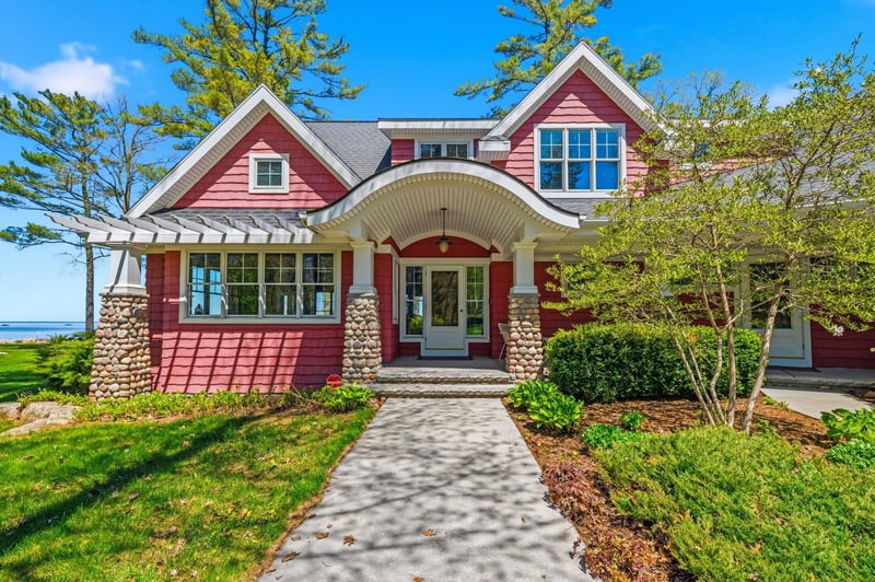 4535 Point Comfort Ln, Green Bay, WI 54311