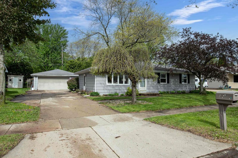 3149 Durkee St, Appleton, WI 54911