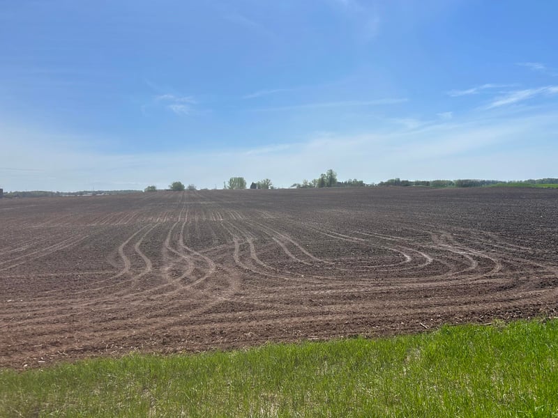 Hofa Park Dr, Pulaski, WI 54162