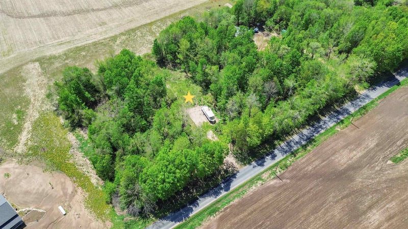 239 Gerbig Rd, Marion, WI 54950-0000