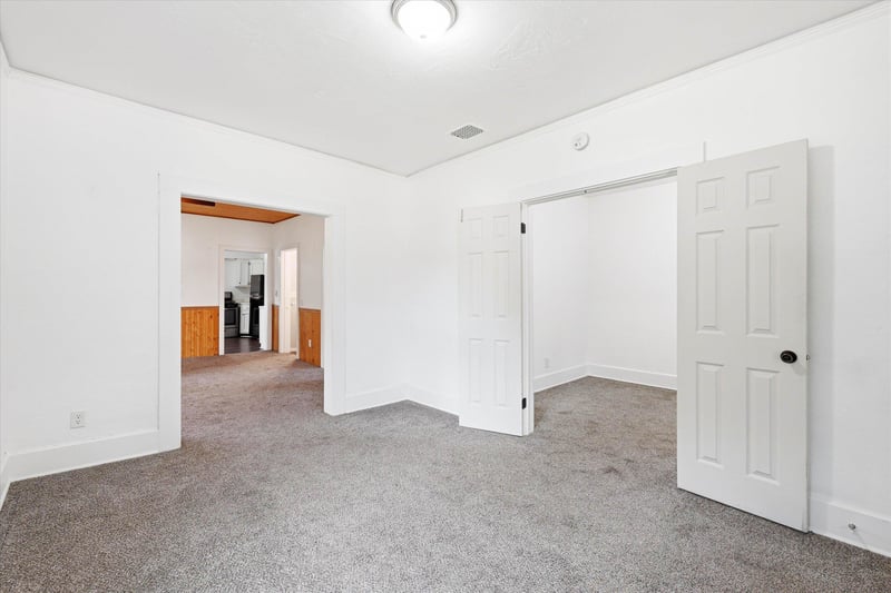 755 Grove St, Oshkosh, WI 54901