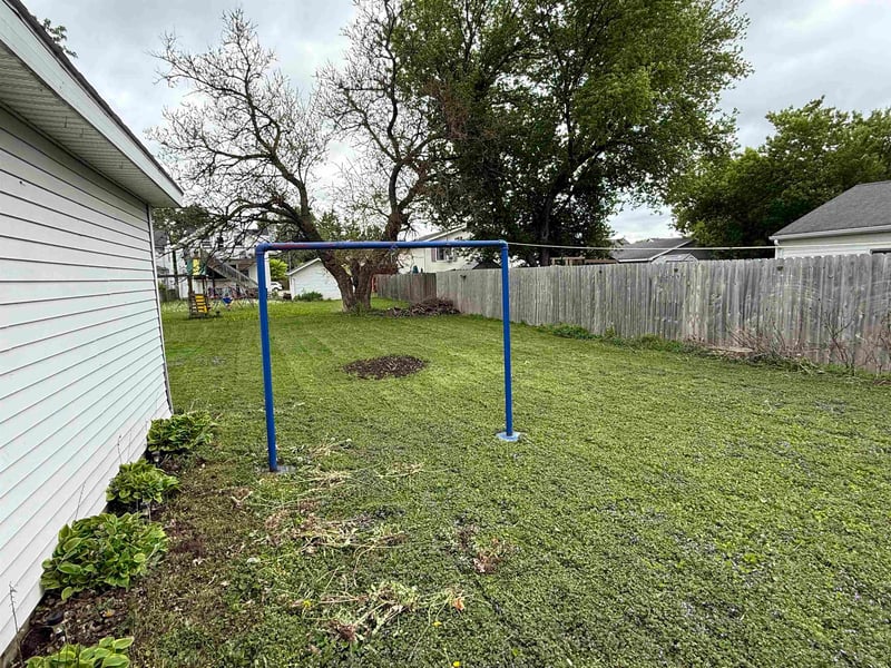 842 10th Ave, Oshkosh, WI 54902