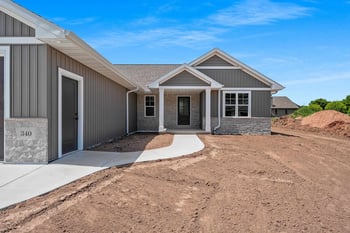 340 Baywood Trl, Green Bay, WI 54311-0000