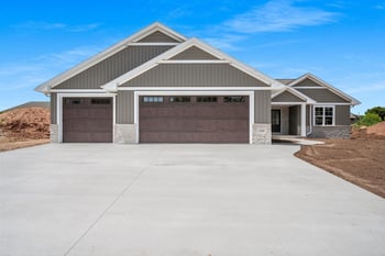 340 Baywood Trl, Green Bay, WI 54311-0000