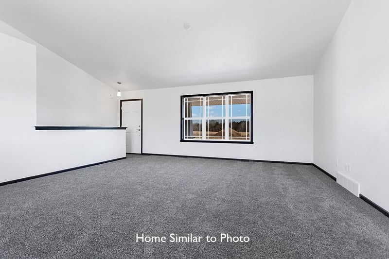 1736 Betty Jean Ln, Green Bay, WI 54313-0000