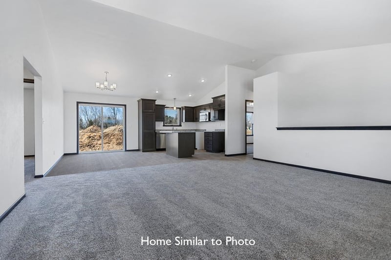 1736 Betty Jean Ln, Green Bay, WI 54313-0000