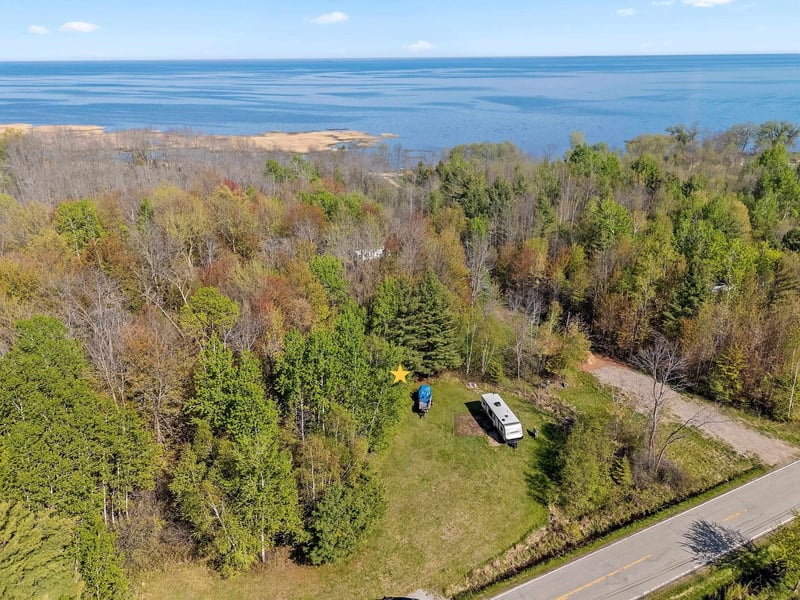 5386 County Road N, Oconto, WI 54153