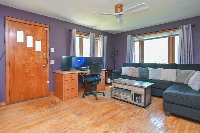 2034 Minerva St, Oshkosh, WI 54901-1715