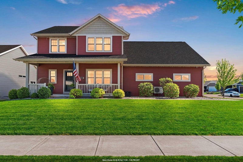 3351 Mockingbird Way, Oshkosh, WI 54901