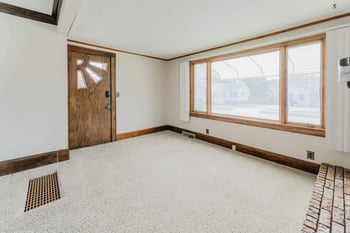 938 12th Ave, Oshkosh, WI 54902