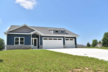 3208 Eclipse Dr, Green Bay, WI 54311