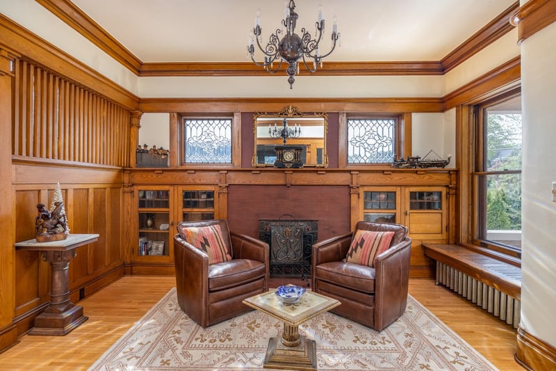 823 Washington Ave, Oshkosh, WI 54901-5349