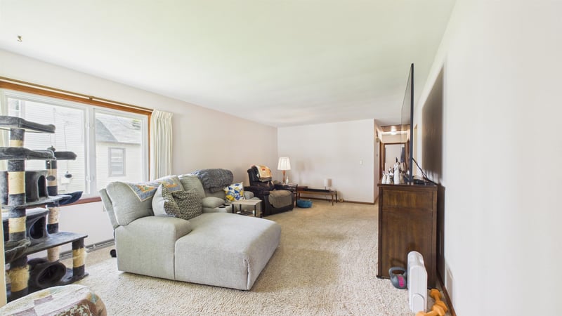707 5th St, Shawano, WI 54166