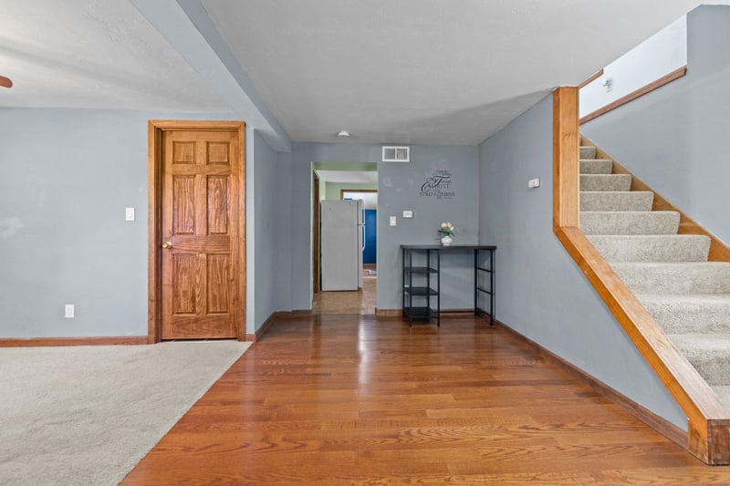 125 John St, Kimberly, WI 54136