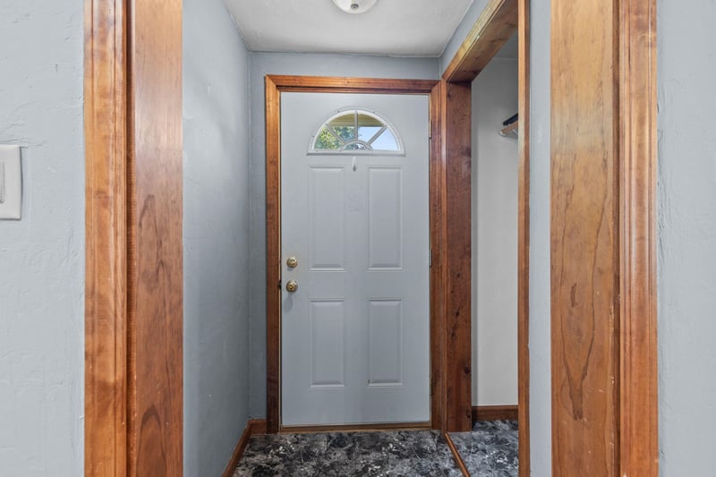 125 John St, Kimberly, WI 54136