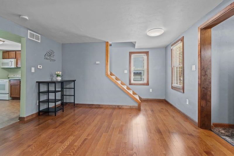 125 John St, Kimberly, WI 54136